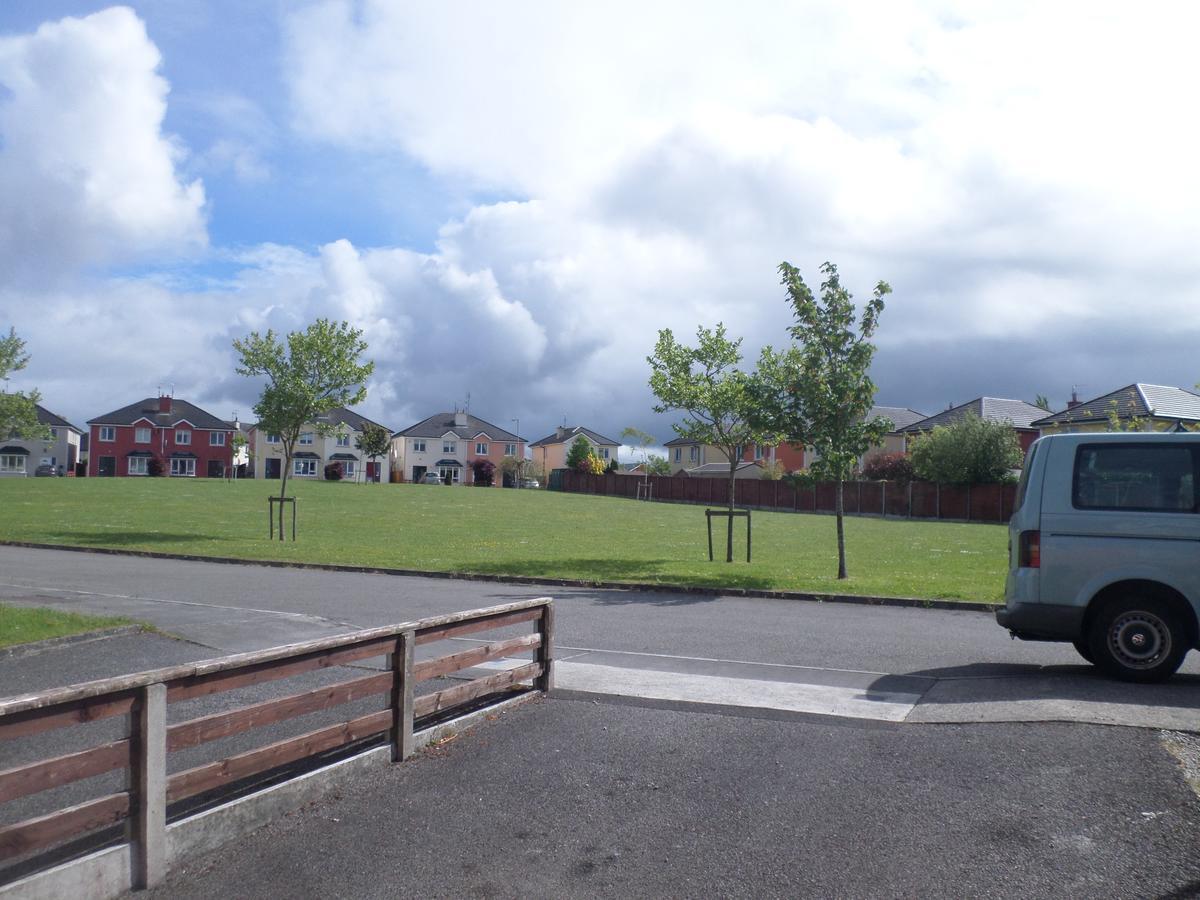 Apple Guest House Loughrea Εξωτερικό φωτογραφία